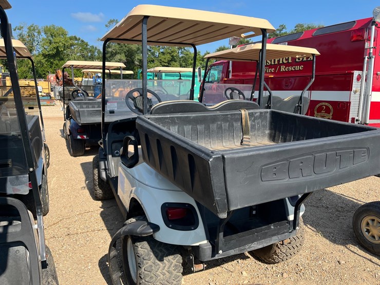 #39626-•-2014-ezgo-txt-golfcart-|-for-parts/repairs-image-3