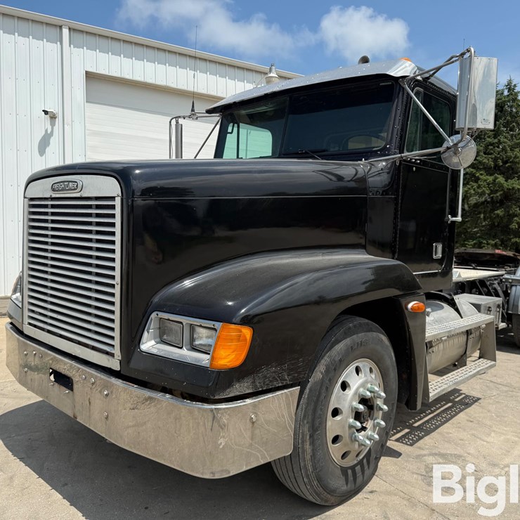1999 FREIGHTLINER FLD120