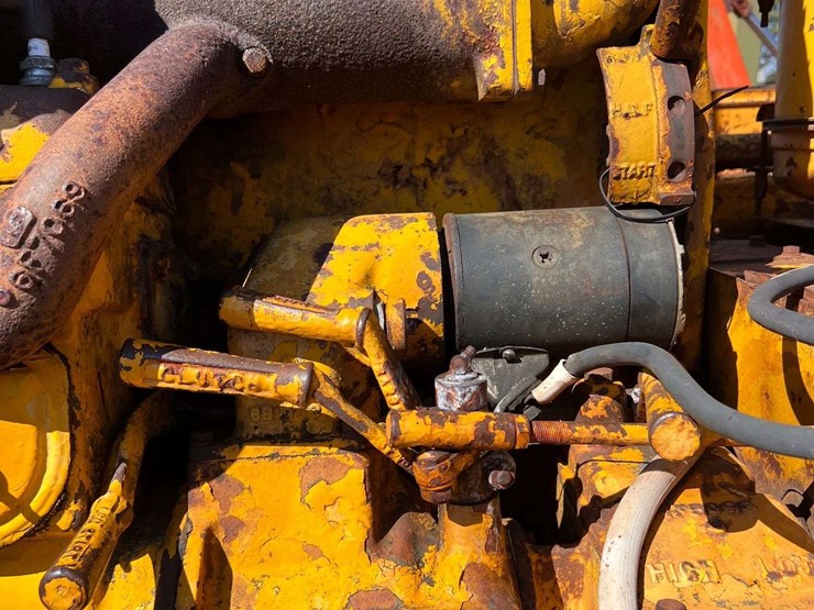 caterpillar-d7-image-28