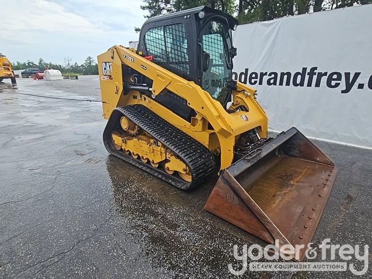 2023-caterpillar-279d3-image-7