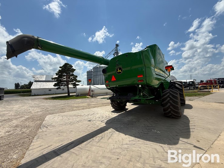 2022-john-deere-s780-image-5
