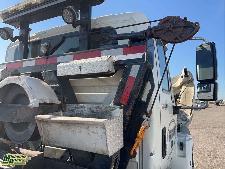 international-durastar-4300-image-22