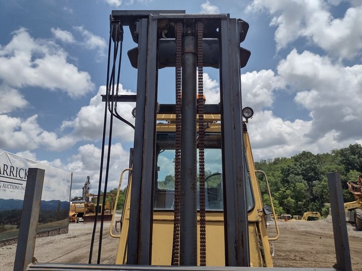 00-cat-v130-forklift-(qea-4766)-image-21