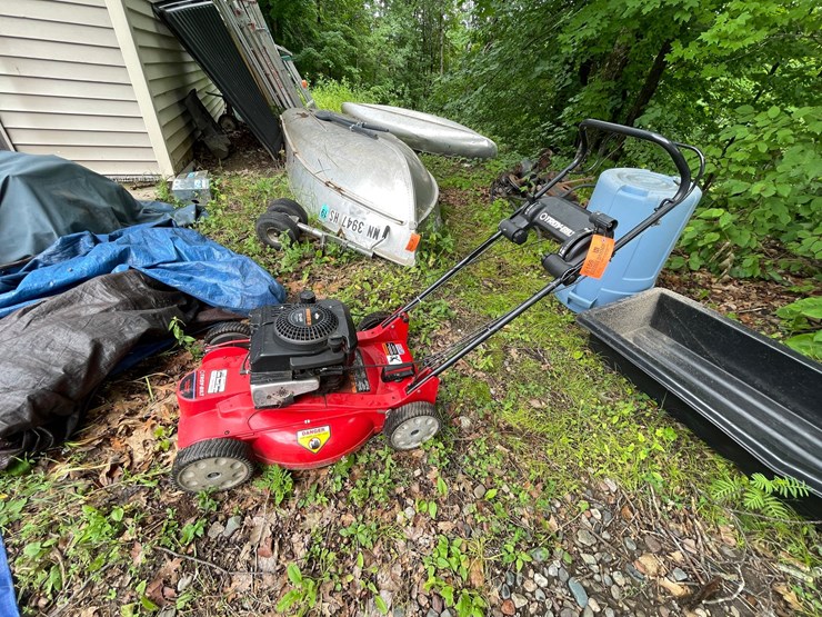 #6159-•-troy-bilt-push-mulching-mower-image-1