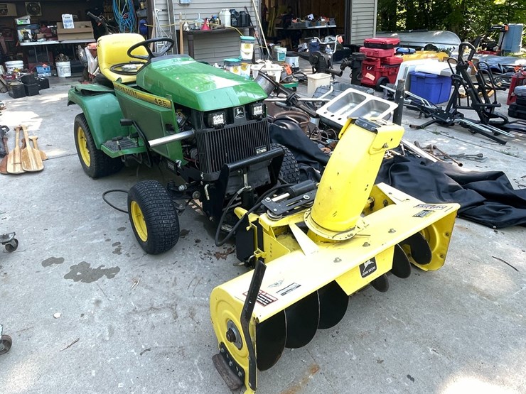 john-deere-425-image-2