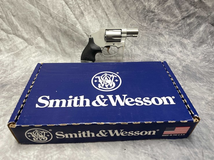 #10871-•-smith-&-wesson-m642,-38-spl-revolver,-sn:-drr5599-image-1