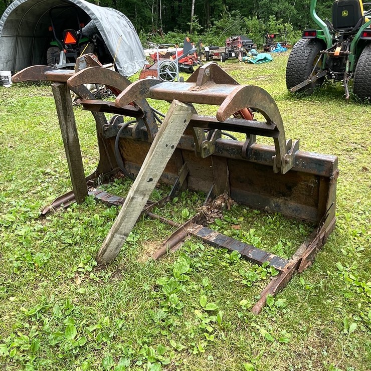 #6122 • Grapple Attachment