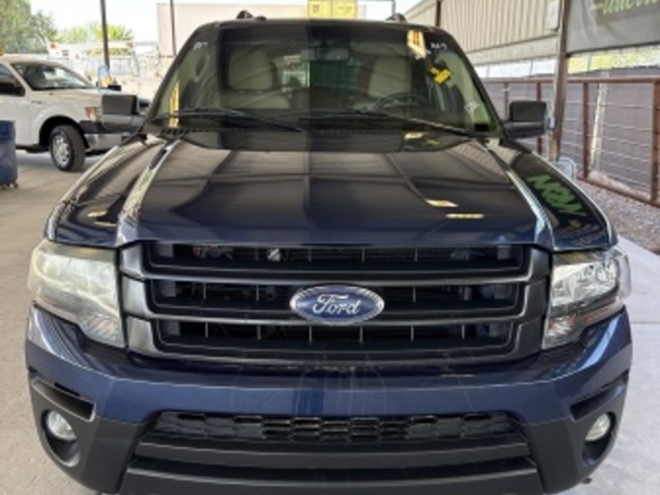 2015-ford-expedition-image-3