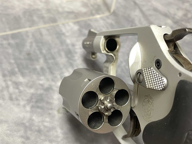 #10859-•-smith-&-wesson-m637-,-38-spl-revolver,-sn:-cvp9964637-2-image-15