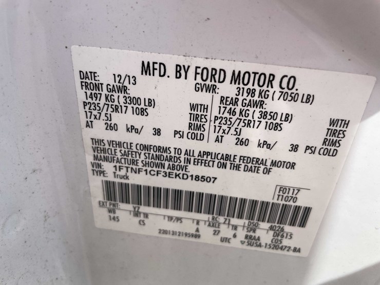 2014-ford-f150-xl-image-85