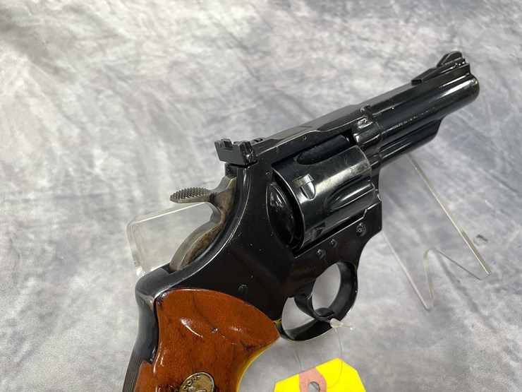 #10854-•-colt-trooper,-357-mag-revolver,-sn:-l31065-image-3