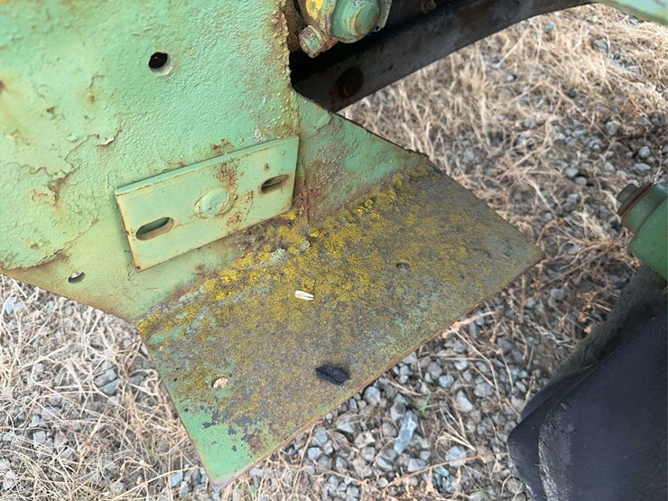 john-deere-m-image-21