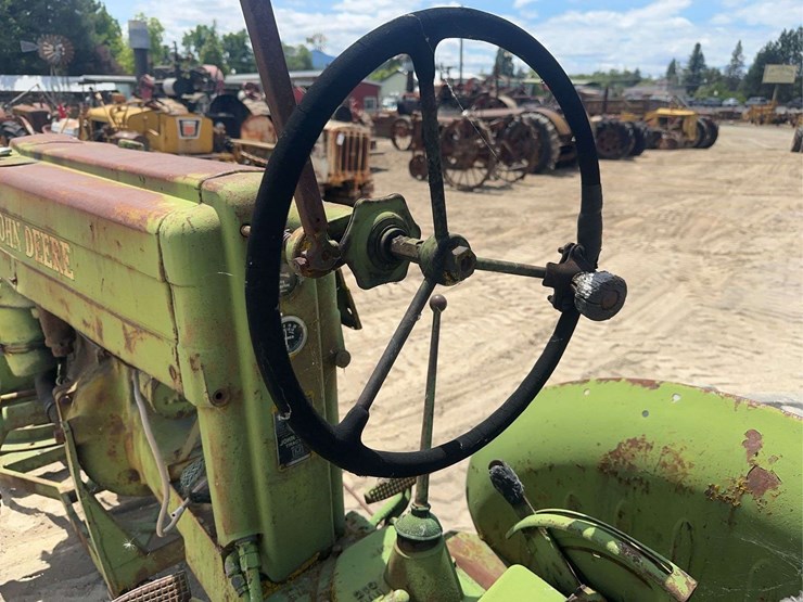john-deere-m-image-21