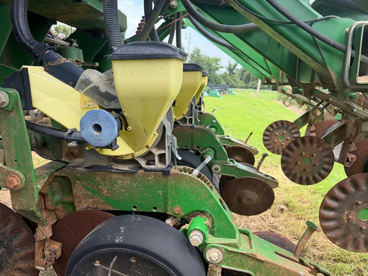 john-deere-1790-image-50