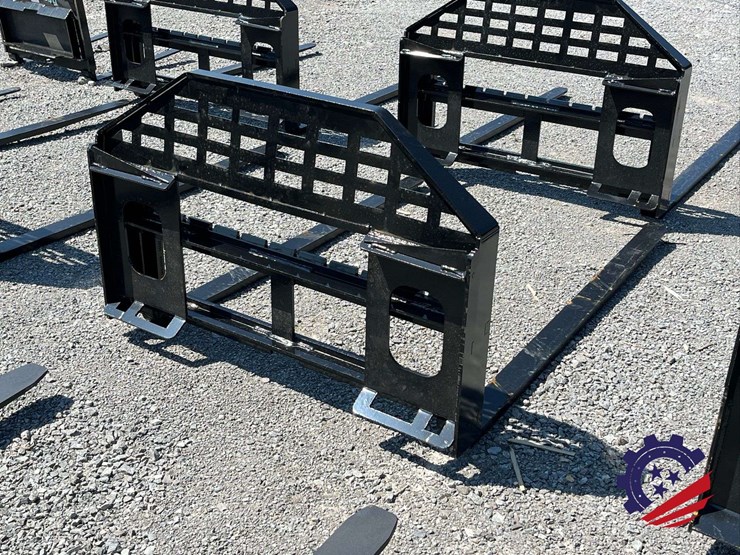 unused-2026-future-ft-dhc-skid-steer-forks---[skid-steer-attachments]-attachment-image-5