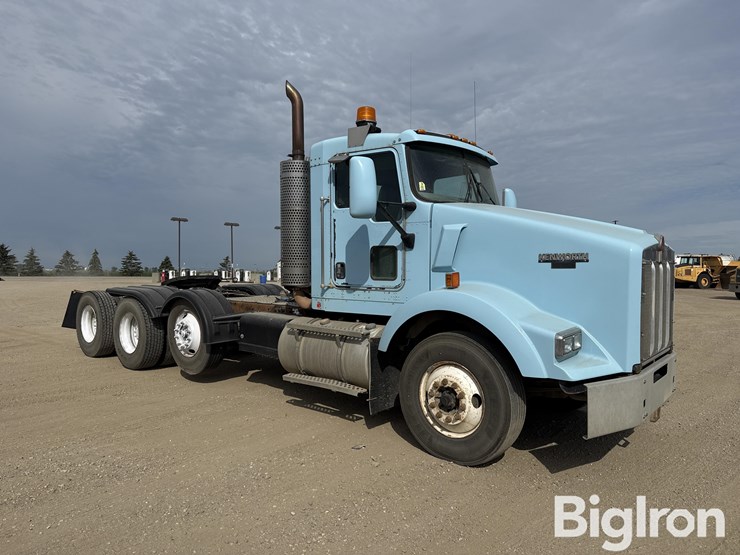 2008-kenworth-t800-image-3