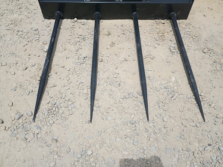 #l64-077-•-jct-bale-spike-skid-steer-attachment-image-5