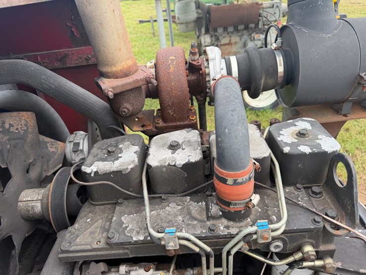 case-ih-4390t-image-26