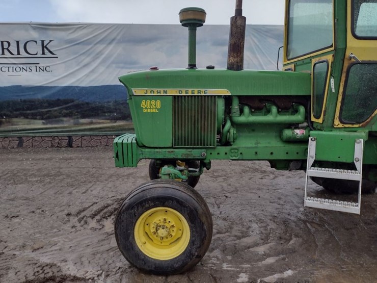 john-deere-4020-image-12