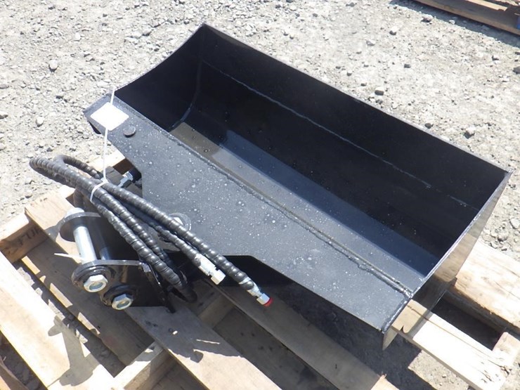 tpm-hydraulic-excavator-tilt-bucket-32"-image-3