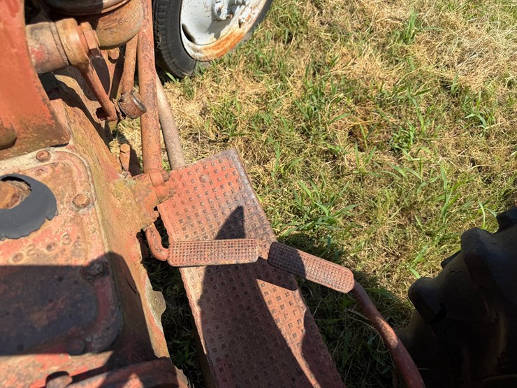 ford-tractor-image-38
