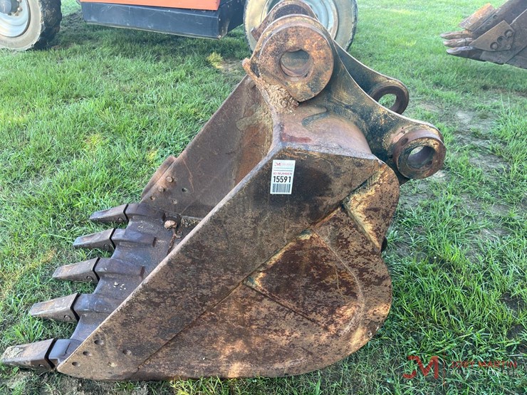 41"-tooth-excavator-bucket-image-6