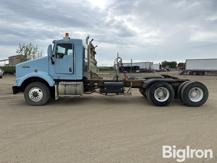 2007-kenworth-t800-image-8
