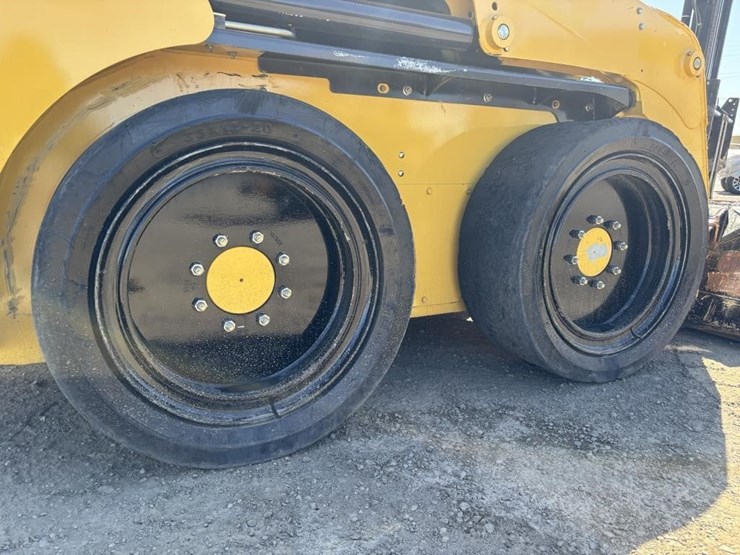 2018-yanmar-s220r-image-21