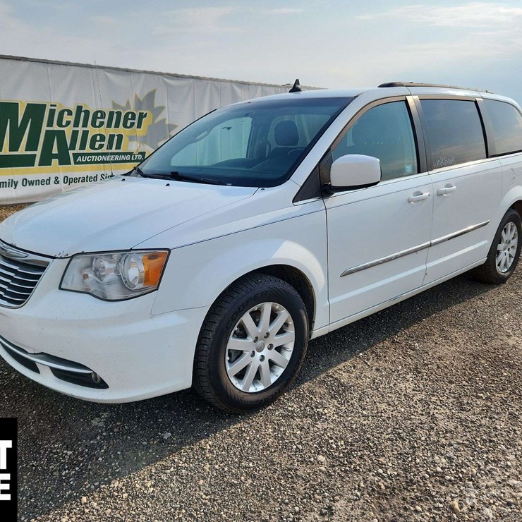 2016 CHRYSLER TOWN & COUNTRY