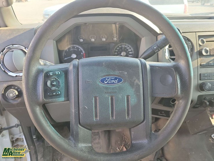 2012-ford-f350-image-17