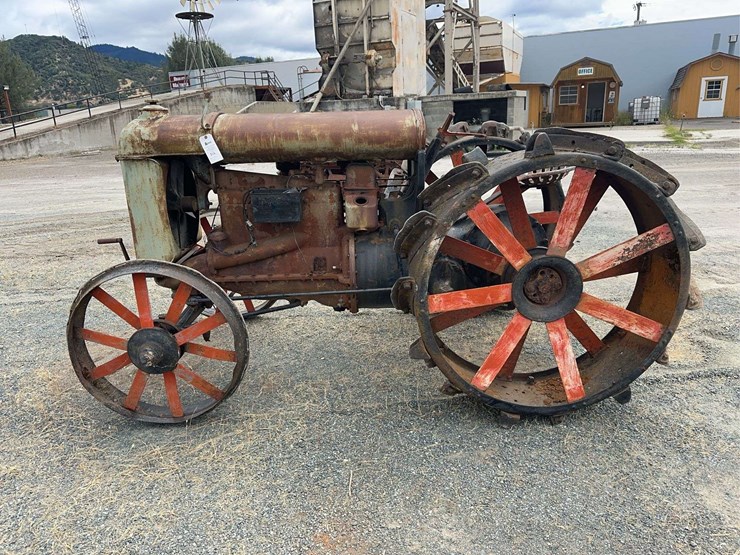 fordson-f-image-2