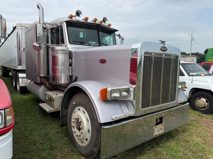 1989-peterbilt-379-image-2