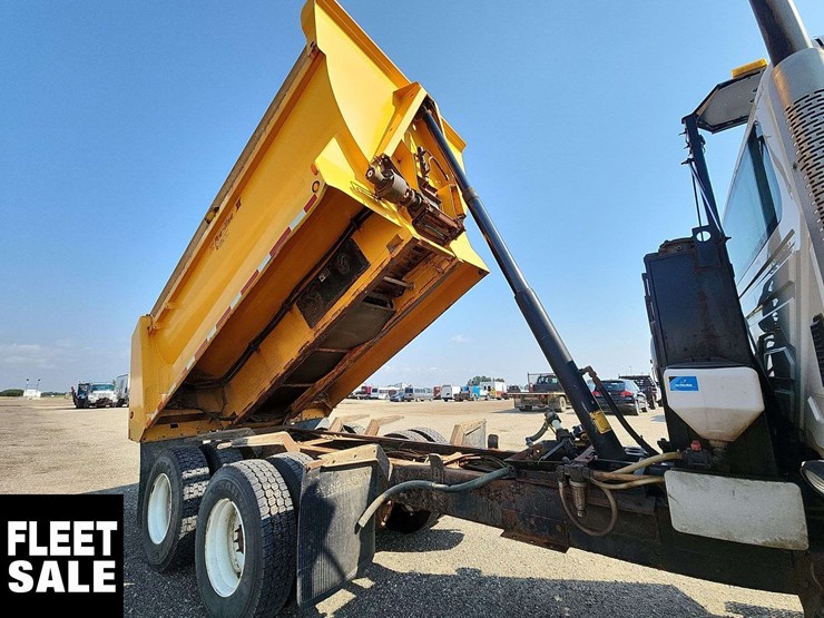 2012-international-workstar-7500-image-37