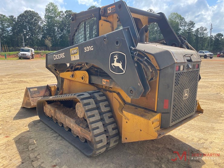 2020-deere-331g-image-4