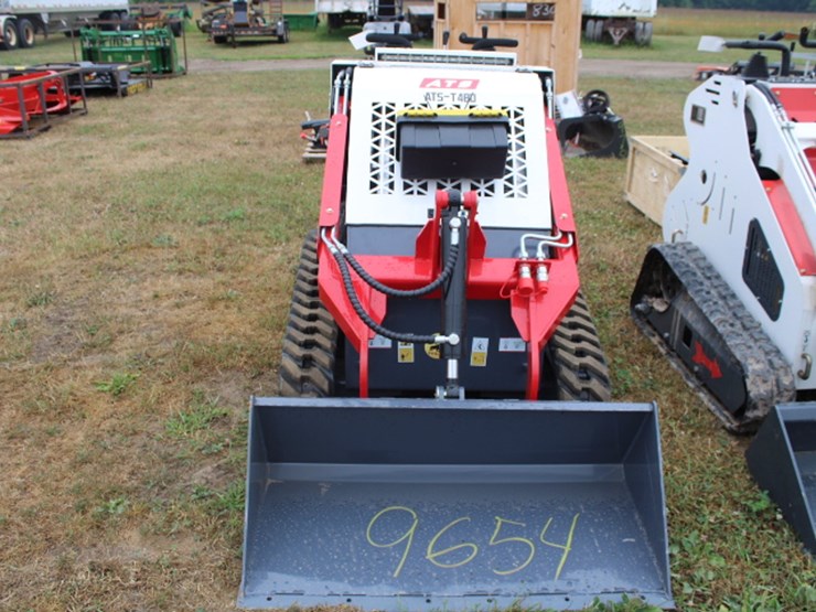 #9654-•-mini-skid-steer-loader-image-2