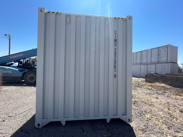 #2352-•-40'-high-shipping-container-image-16