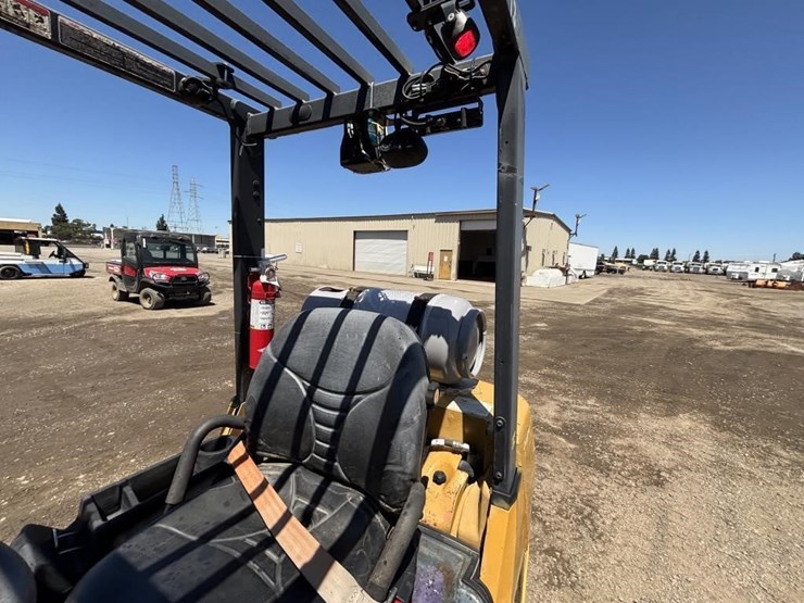 2015-caterpillar-2c6000-image-29
