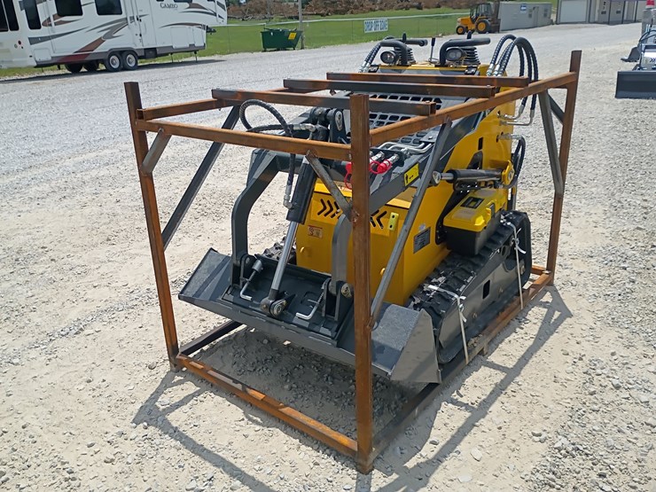 #l63-003-•-2026-zjg-380-mini-skid-steer-image-8