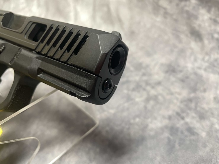 #10832-•-combat-armory-ca-19-glock-clone-,-9mm-luger-semi-auto-pistol,-sn:-99005894-image-6