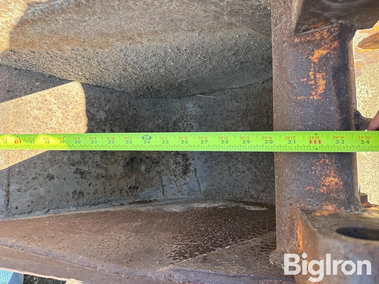 420-backhoe-bucket-image-13