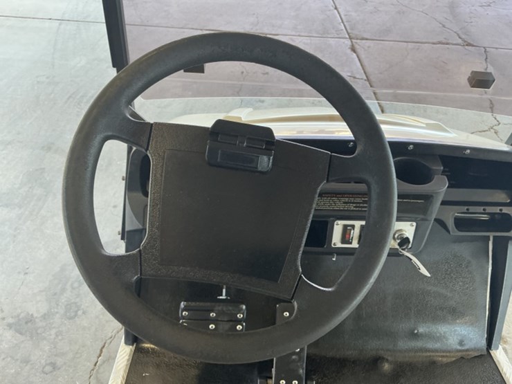 2012-star-48-4sf-rw-utility-cart-image-11