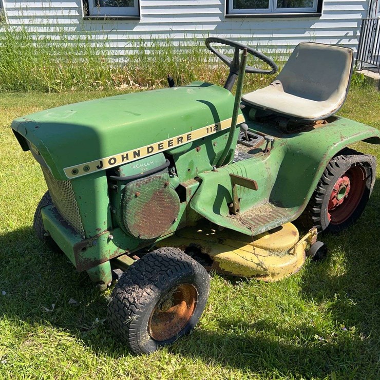 JOHN DEERE 112