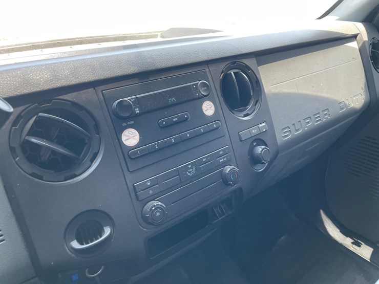 #2103-•-2015-ford-f25-image-53