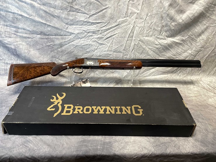 #10647-•-browning-citori,-12-ga.-break-action-shotgun,-sn:-23162nt953-image-1