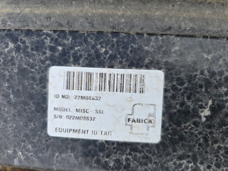 #22542-•-sprayer-tank-skid-steer-roof-mount-image-7