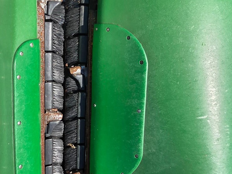 2010-john-deere-608c-image-20