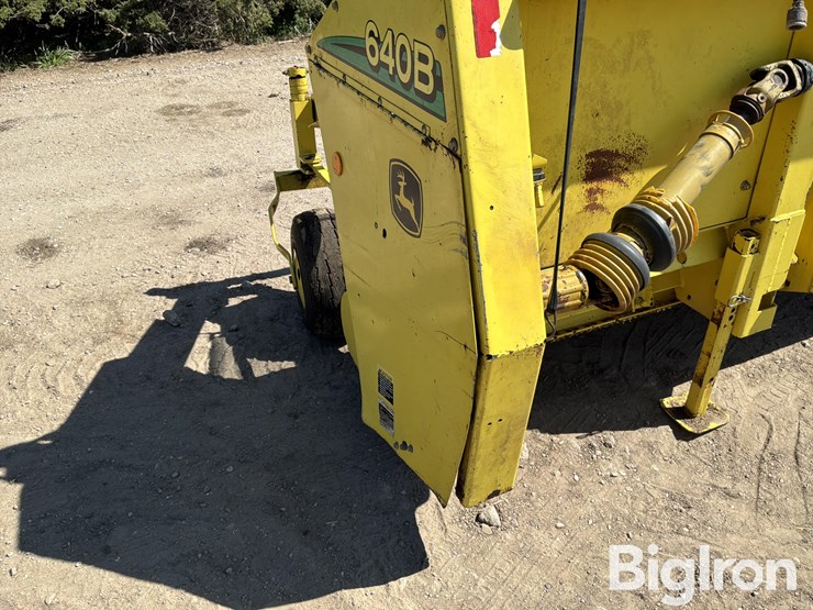 2006-john-deere-640b-image-9