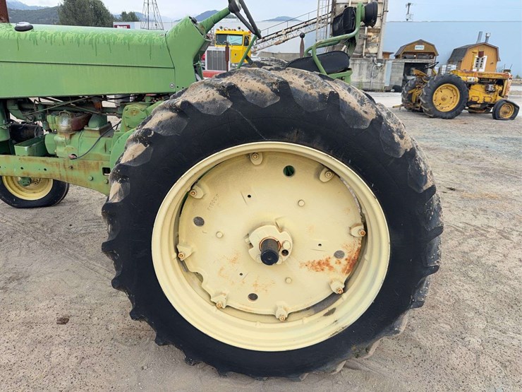 john-deere-630-image-13