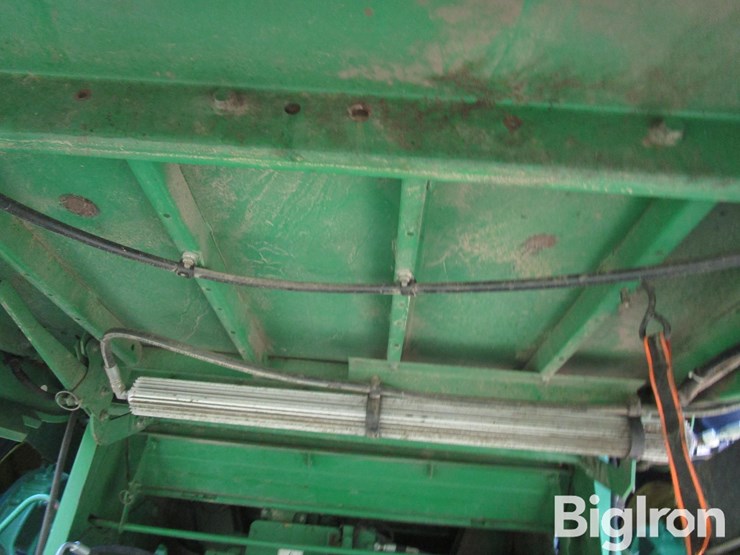 2013-john-deere-s670-image-19