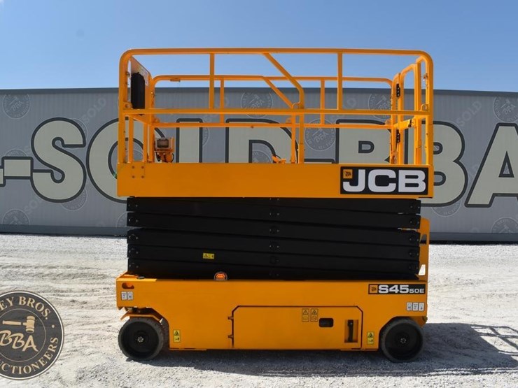 2023-jcb-s4550e-image-2